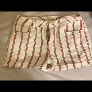 Pac sun mom shorts size 28